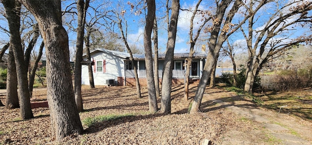 view of front of house featuring central AC unit