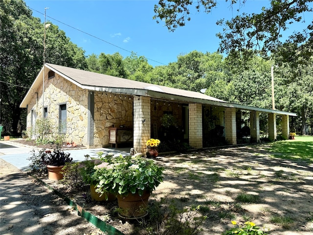 view of front of home