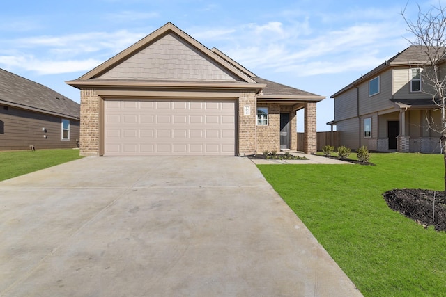 craftsman-style house featuring a garage and a front yard