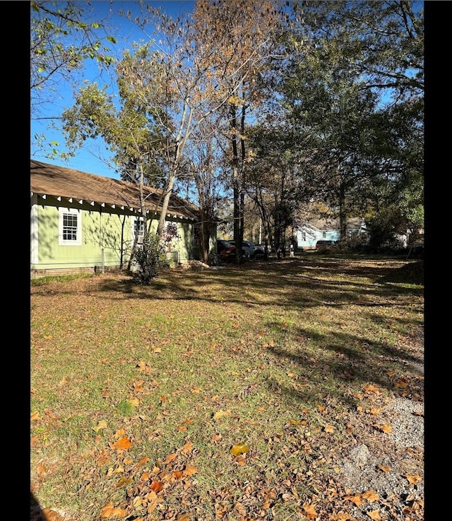 Listing photo 2 for 516 Sherman St, Texarkana TX 75501