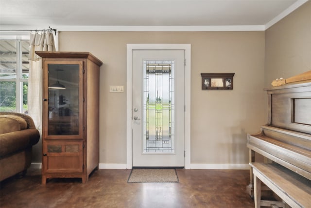 entryway with crown molding