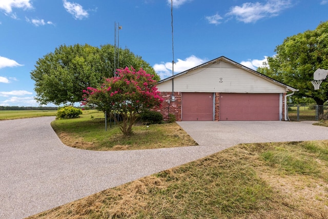 exterior space featuring a front lawn