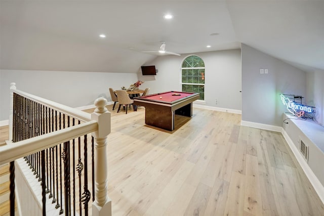 playroom featuring ceiling fan, light hardwood / wood-style floors, billiards, and vaulted ceiling