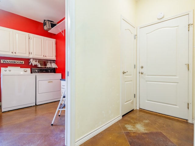 laundry area featuring cabinets and independent washer and dryer