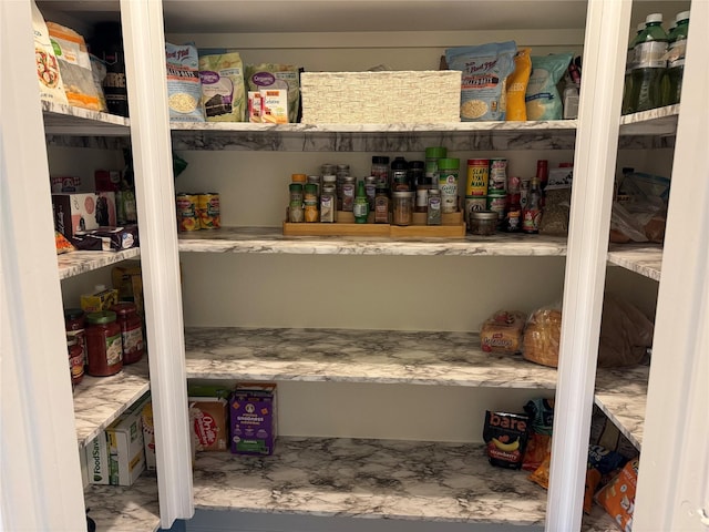 2813 Catfish Ct, Granbury, TX 76048 - view of pantry