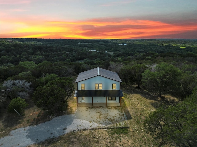 view of aerial view at dusk