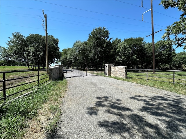 Listing photo 3 for 1015 Waters Edge Dr Lot1, Denison TX 75020