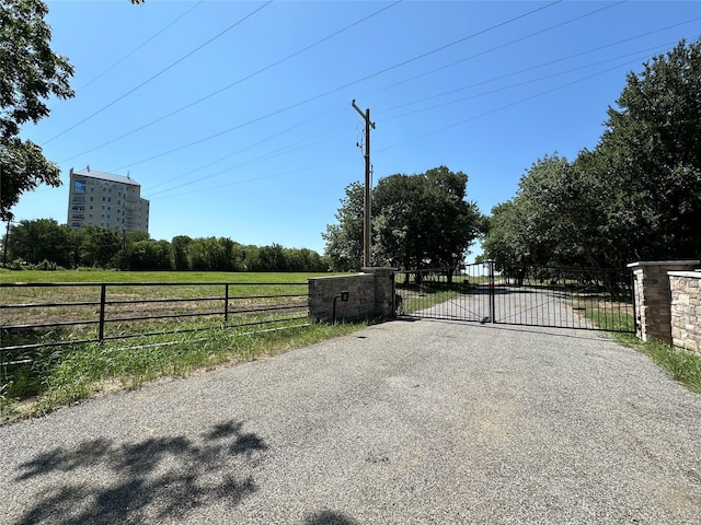 Listing photo 2 for 1088 Waters Edge Dr Lot6, Denison TX 75020