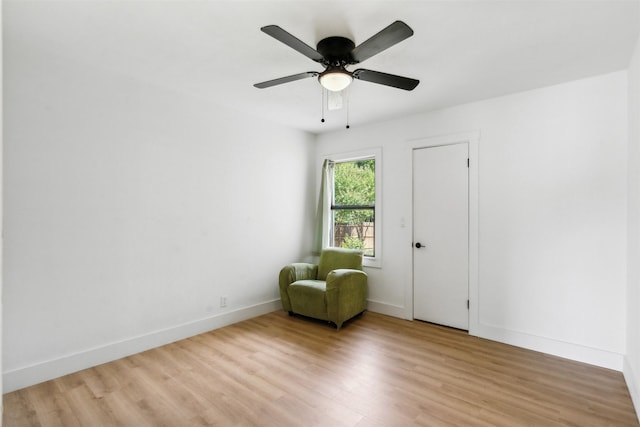 2905 Bilglade Rd, Fort Worth, TX 76133 - empty room with light wood-style flooring, baseboards, and a ceiling fan
