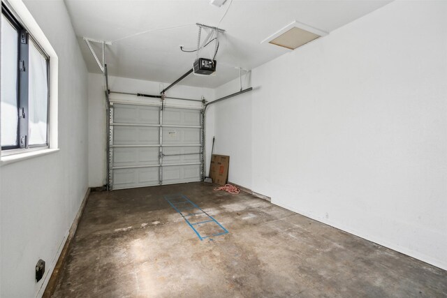 2905 Bilglade Rd, Fort Worth, TX 76133 - garage featuring a garage door opener