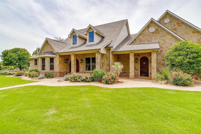 view of front of house with a front lawn