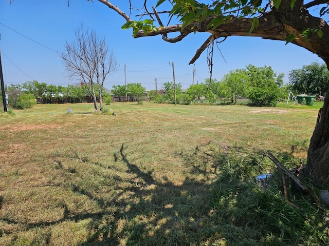 Listing photo 2 for 110 Apache Rd, Tye TX 79563