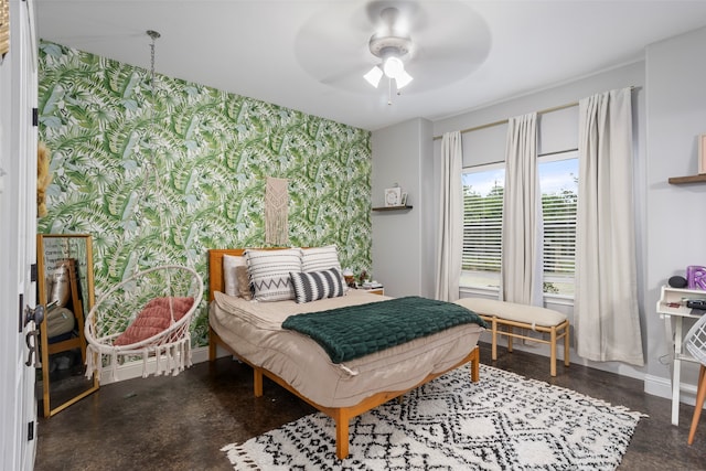 bedroom with ceiling fan