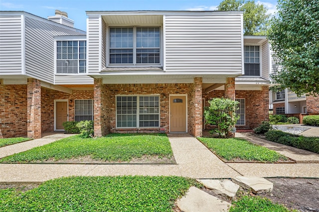 view of townhome / multi-family property