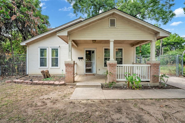 view of front of house with covered porch