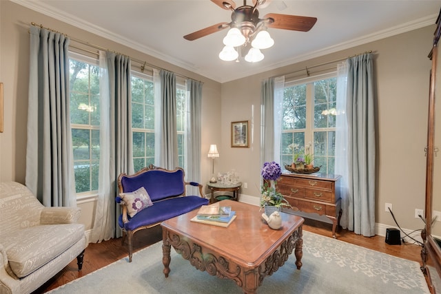 property entrance featuring covered porch