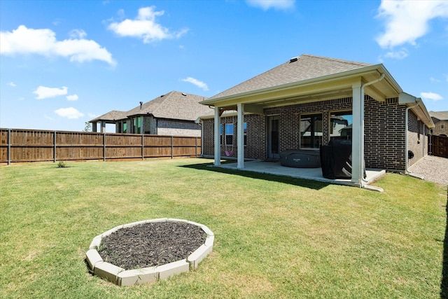 view of yard with a patio