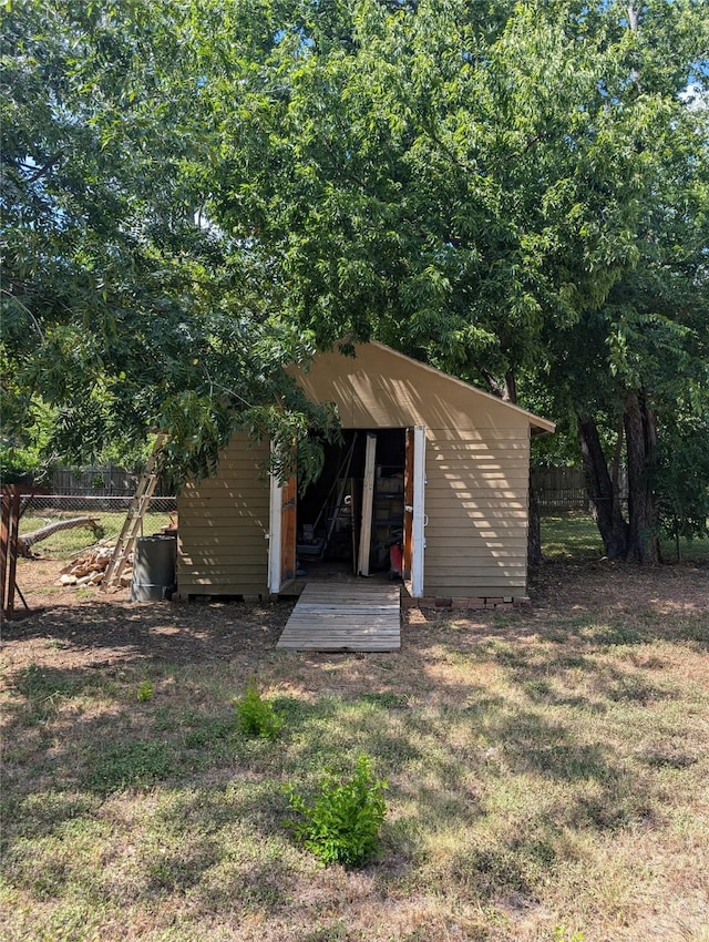 view of outdoor structure