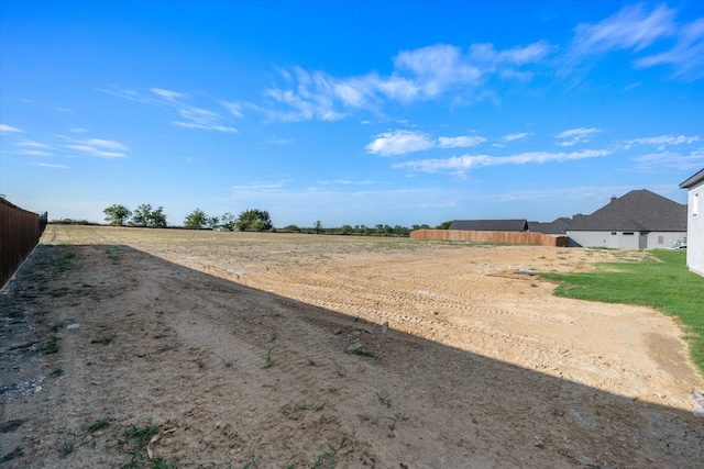 view of yard featuring a rural view