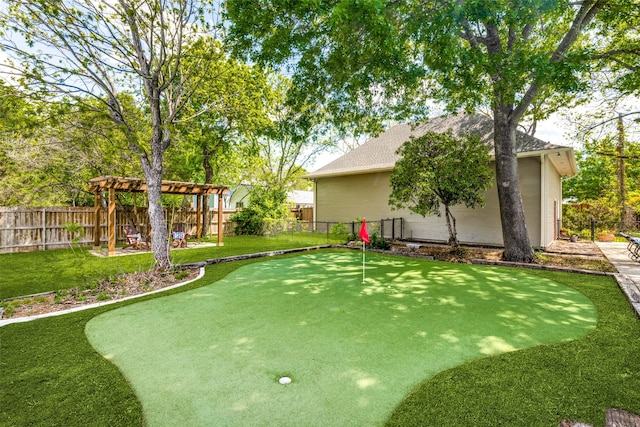 view of yard with a pergola