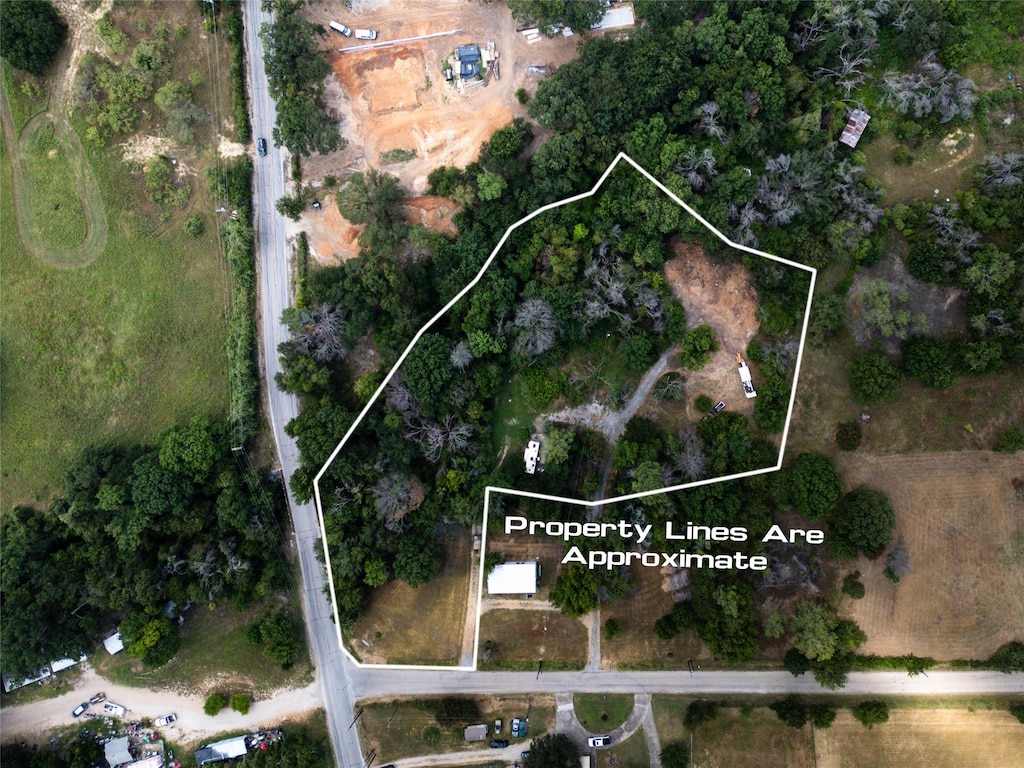 901 Fox Ln, Azle, TX 76020