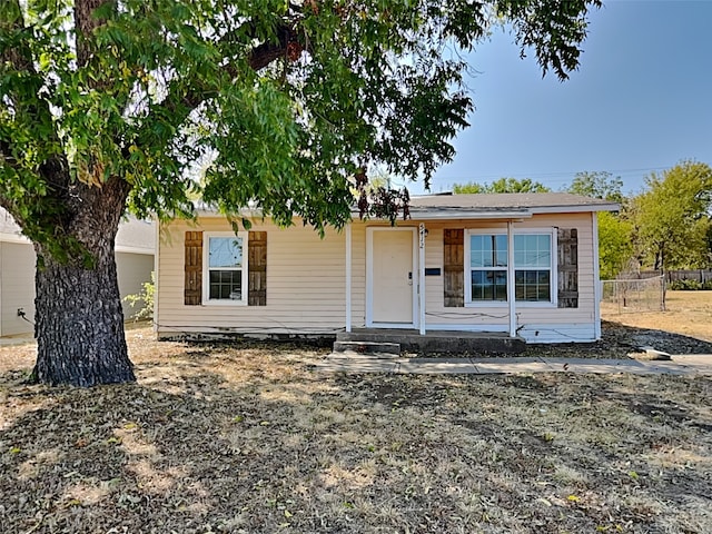 5412 David Strickland Rd, Fort Worth TX, 76119, 2 bedrooms, 1 bath house for sale