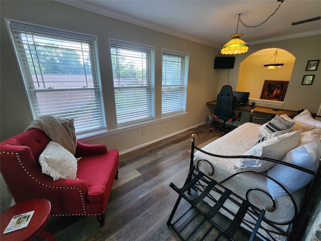 living room featuring crown molding and hardwood / wood-style floors