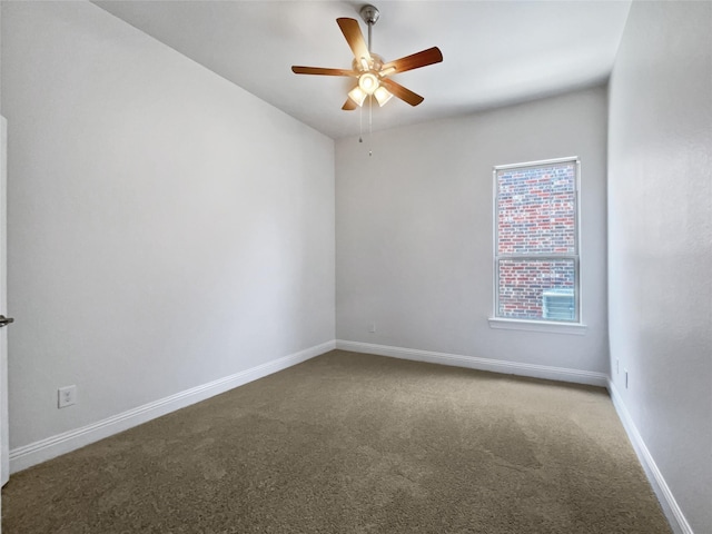 unfurnished room featuring carpet flooring and ceiling fan