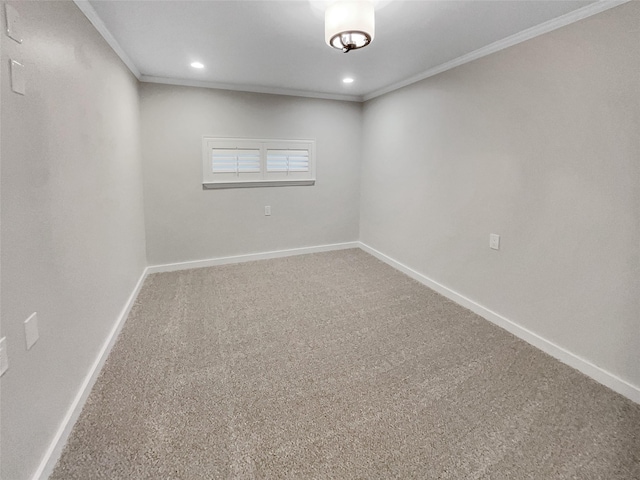 unfurnished room with carpet flooring and crown molding