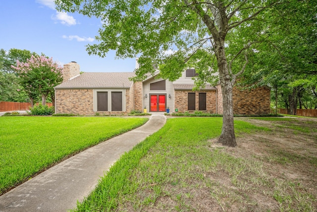 view of front of house with a front yard