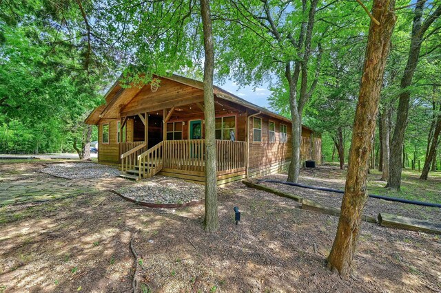 exterior space featuring a storage shed