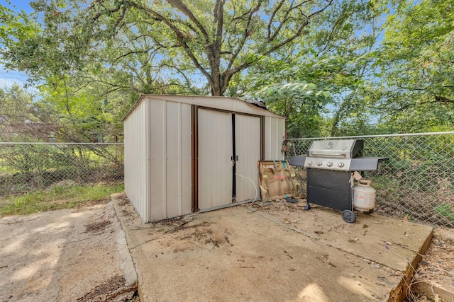 view of outbuilding