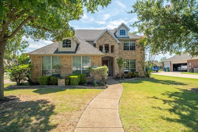 view of front of house with a front yard