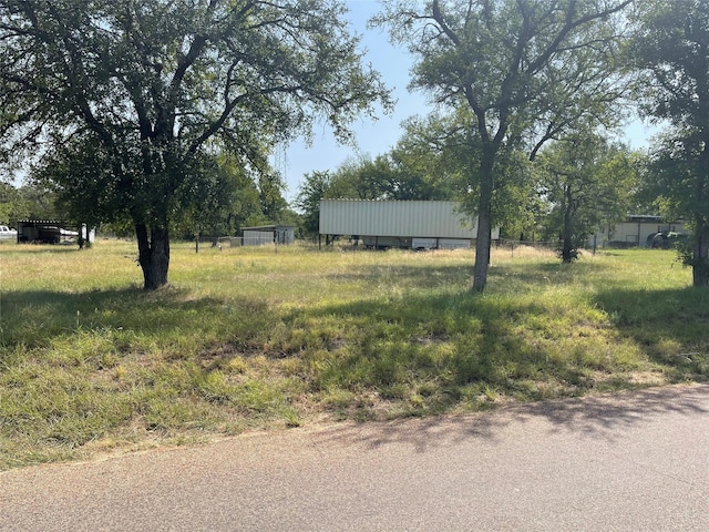 Listing photo 2 for 125 Red Bird Rd, Palo Pinto TX 76484