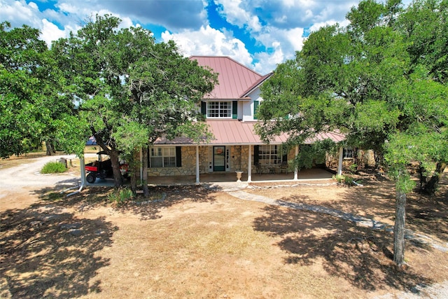 view of front of home featuring a porch