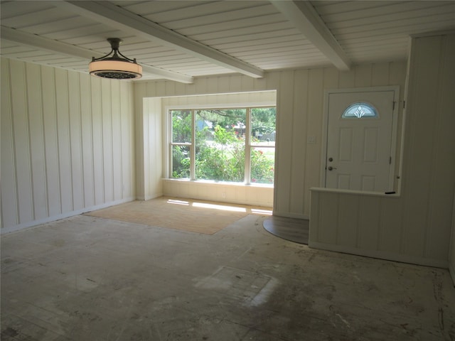 entrance foyer with beam ceiling