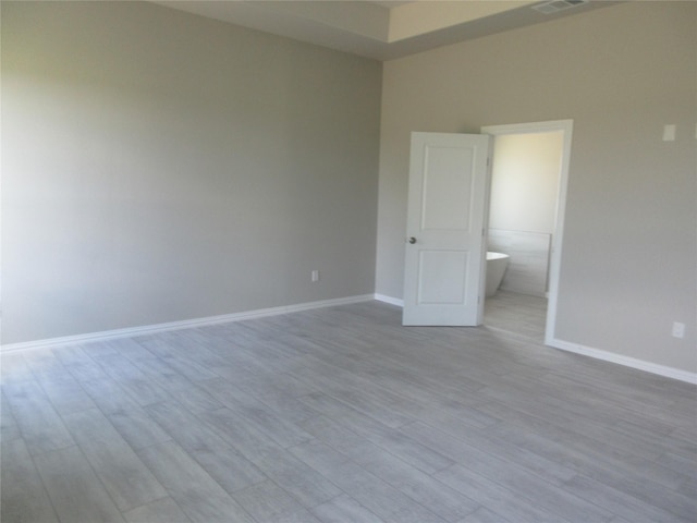 empty room featuring light hardwood / wood-style flooring