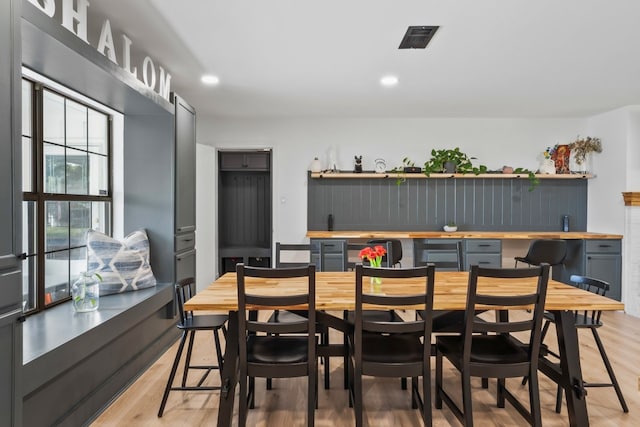 dining area featuring light hardwood / wood-style floors