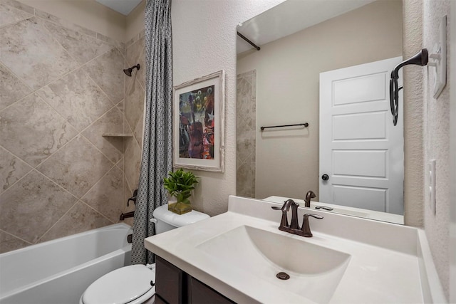 full bathroom featuring toilet, vanity, and shower / bath combo with shower curtain