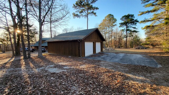 view of detached garage