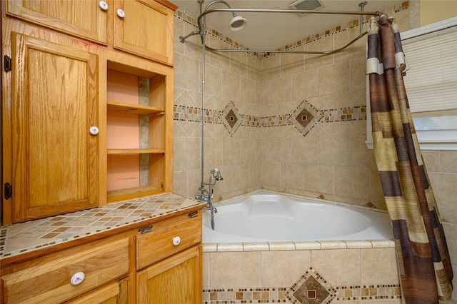 bathroom featuring shower / tub combo with curtain