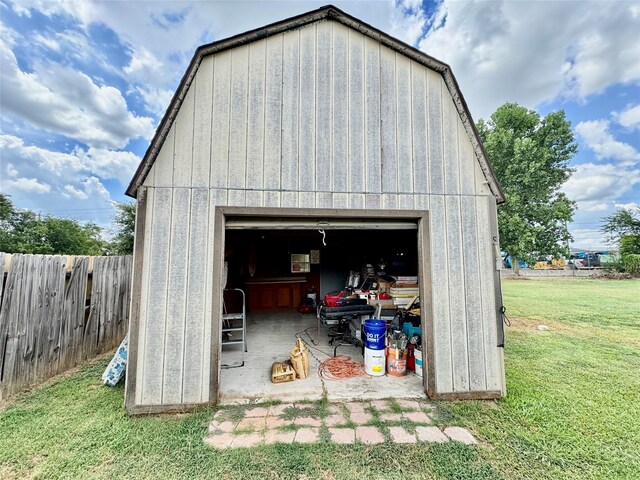 garage with a yard