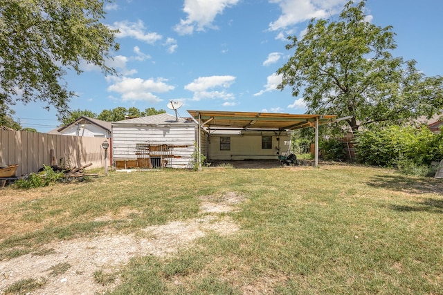 3518 Durango Dr, Dallas, TX 75220 - view of yard