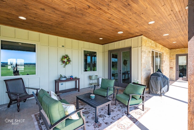 view of patio featuring outdoor lounge area