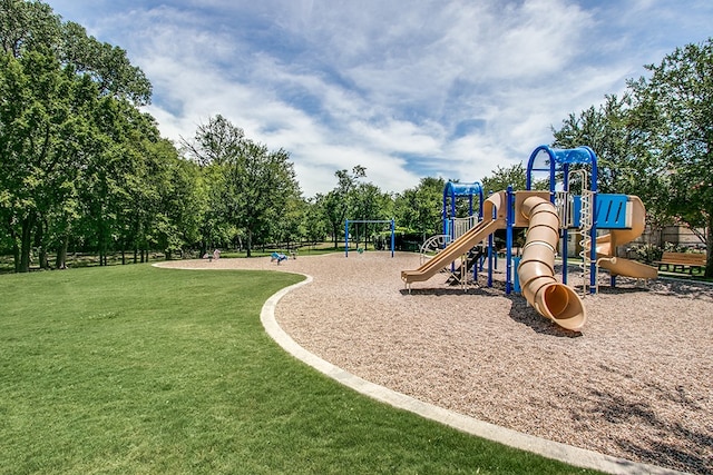 view of play area featuring a yard