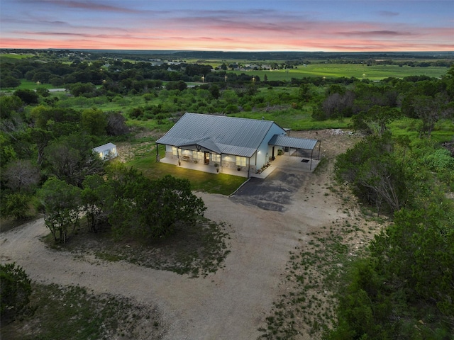 view of aerial view at dusk