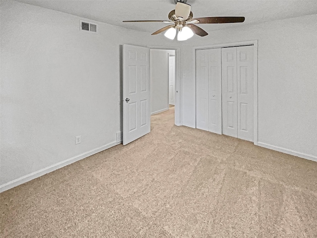 845 Dianna Ave, Hurst, TX 76053 - full bathroom featuring a stall shower, wood finished floors, toilet, and vanity