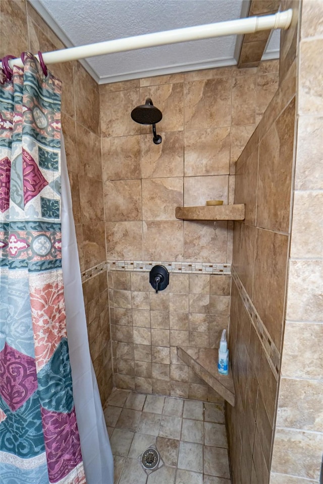 bathroom featuring walk in shower