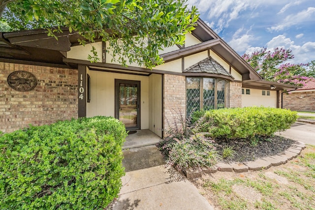 view of entrance to property