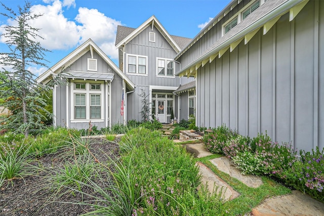 view of front of property featuring board and batten siding